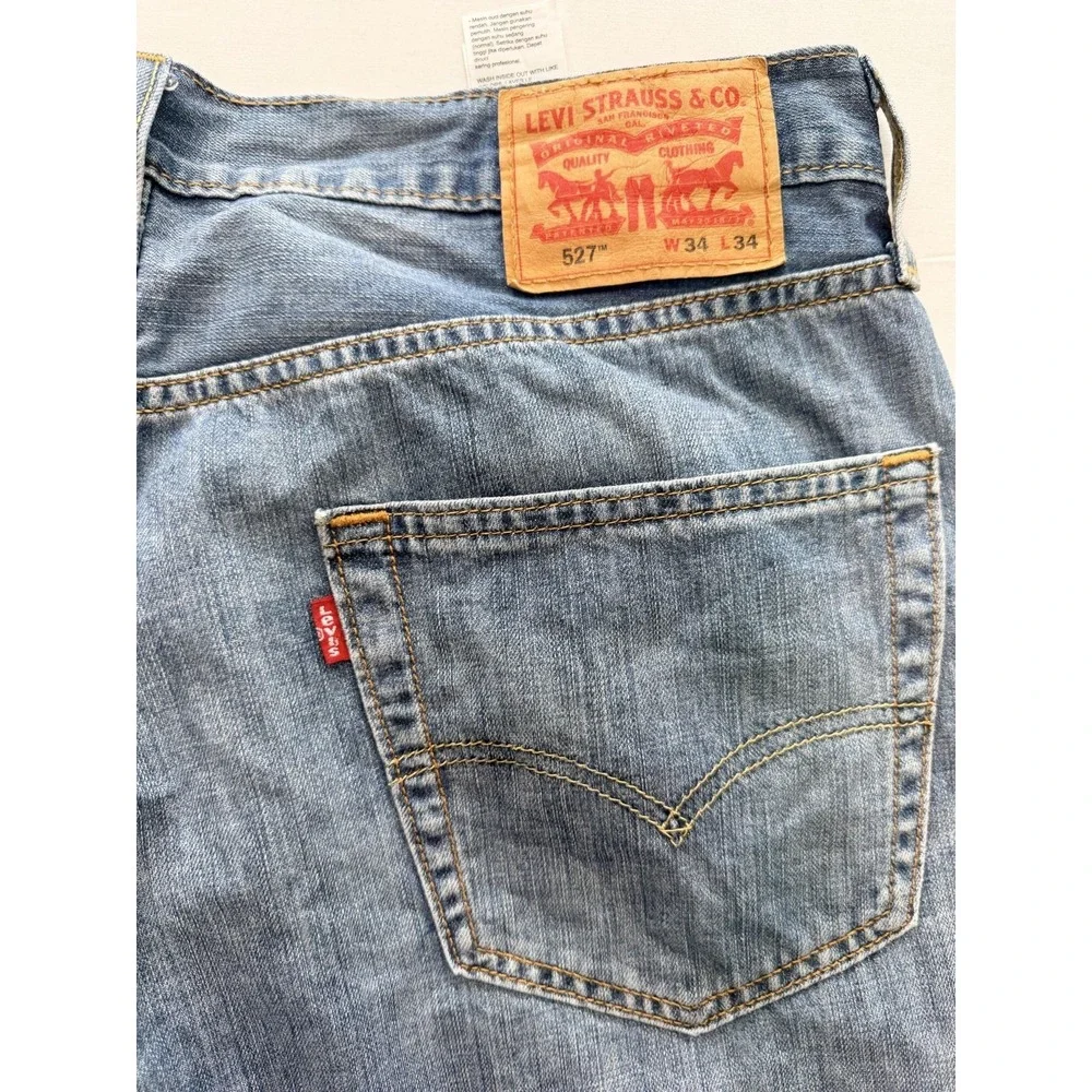 Levi's 527 Jeans Mens 34x34 Blue Medium Wash Bootcut Leg Denim Pants Casual